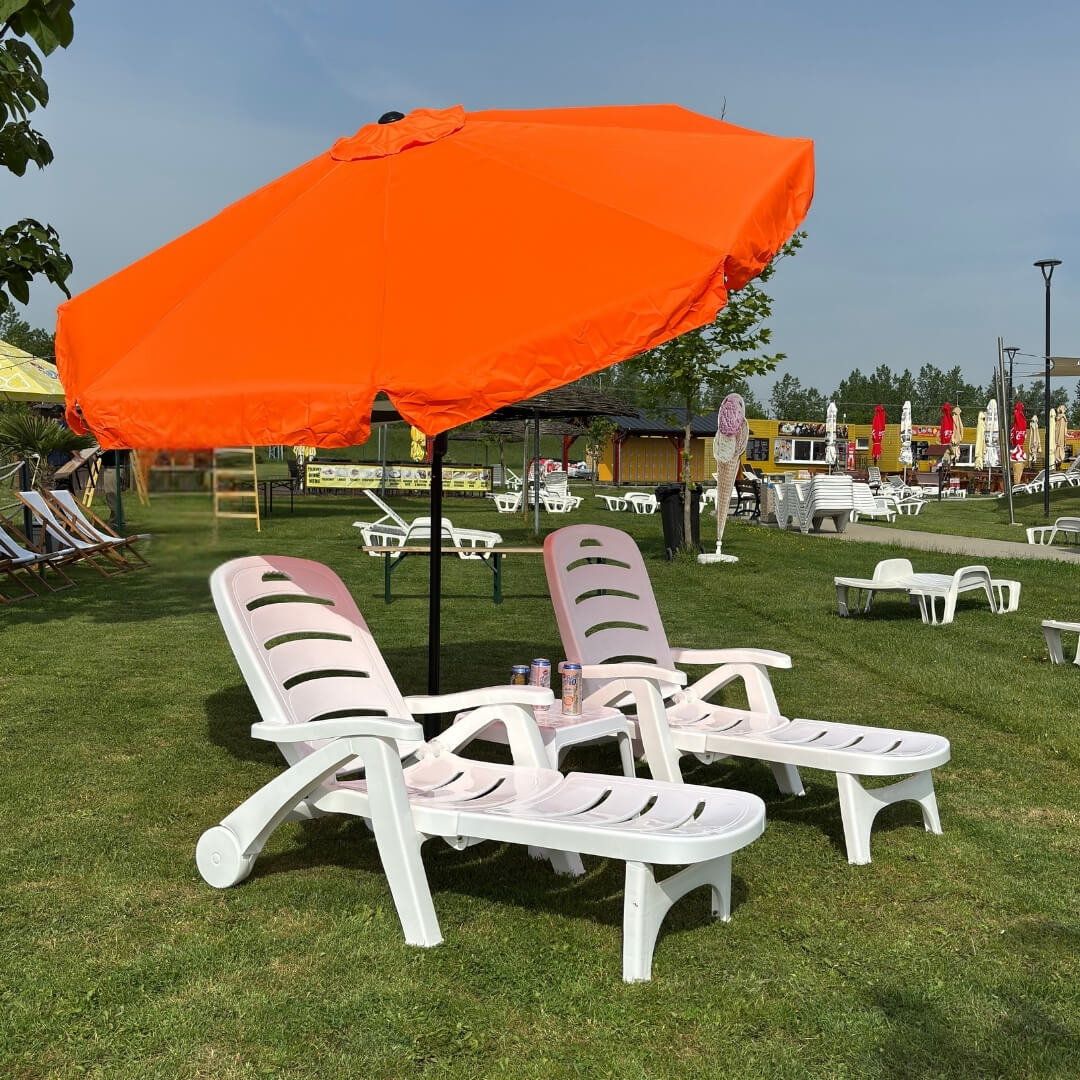 Skladacie Plastové Lehátko