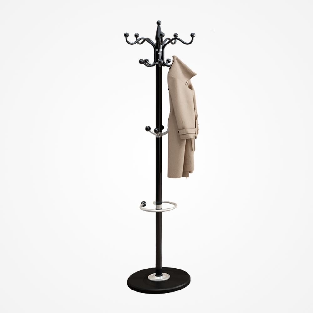 Kovový vešiak na oblečenie s mramorovou základňou