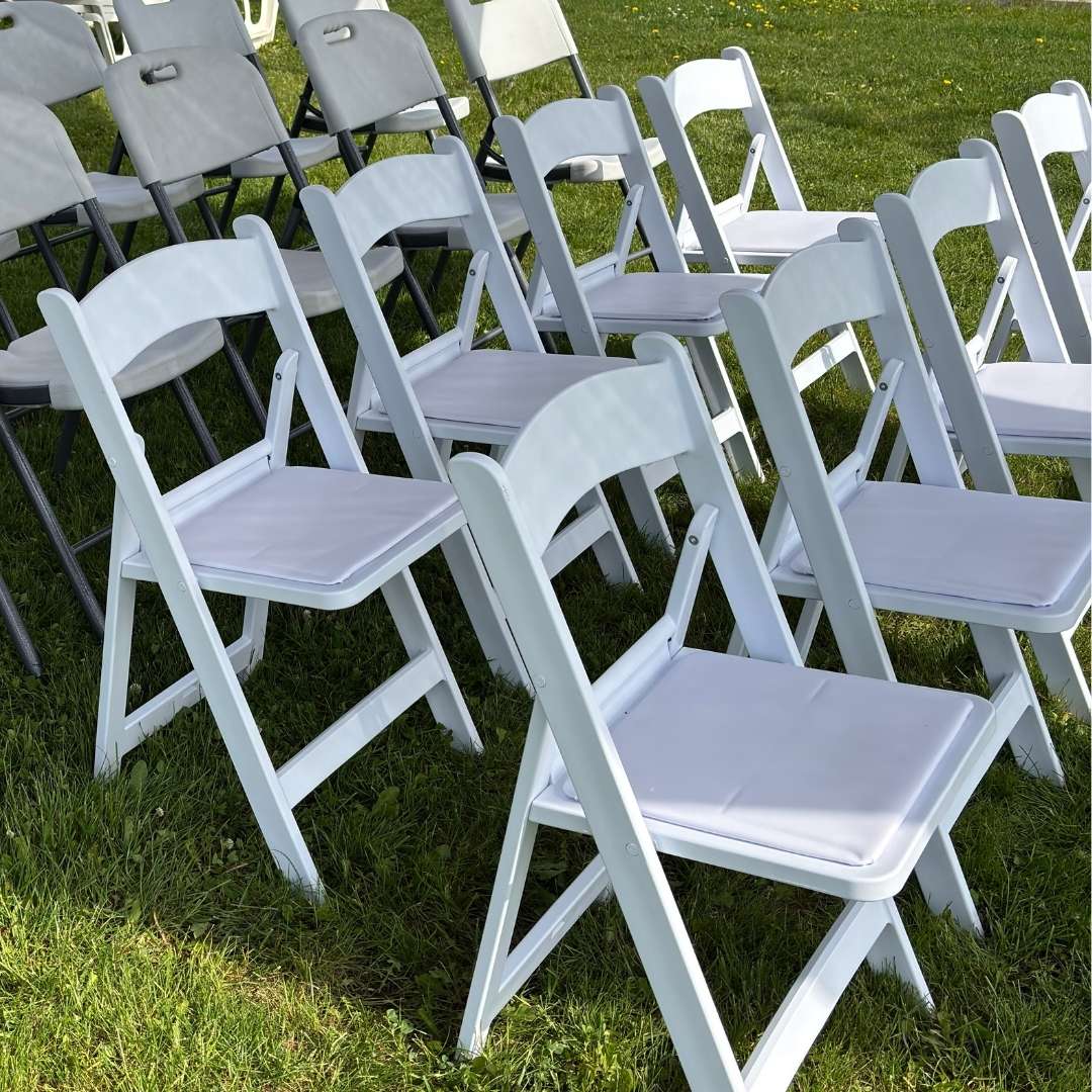 Skladacia Stolička s Mäkkým Sedadlom, 4ks