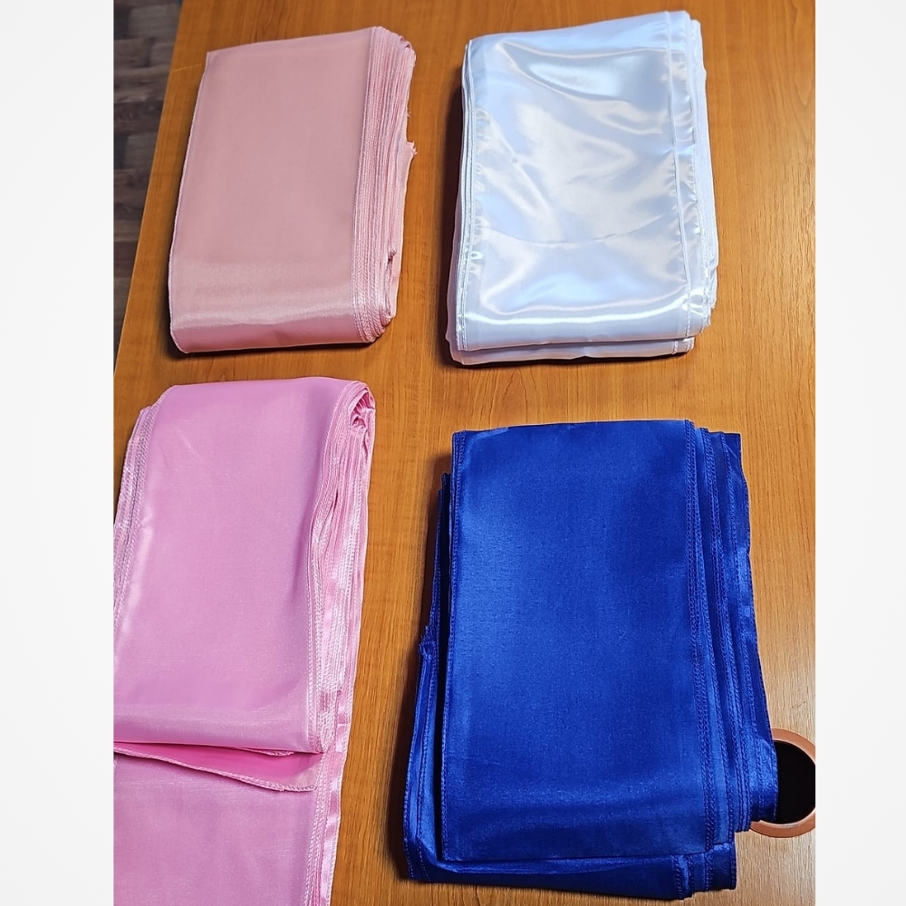 Saténová Stuha na Stoličky