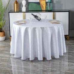 Polyesterový okrúhly obrus 3,2 m – elegantný a odolný